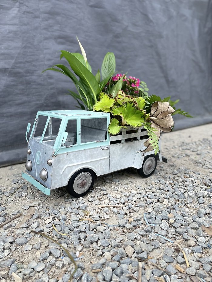 VW Truck Planter