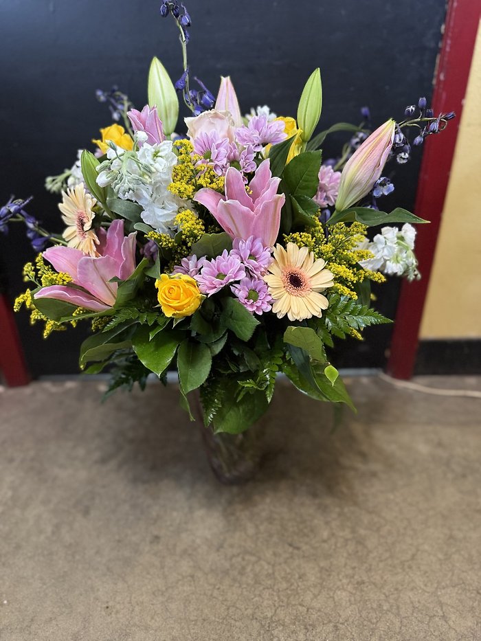 Spring Wonder&trade; Bouquet